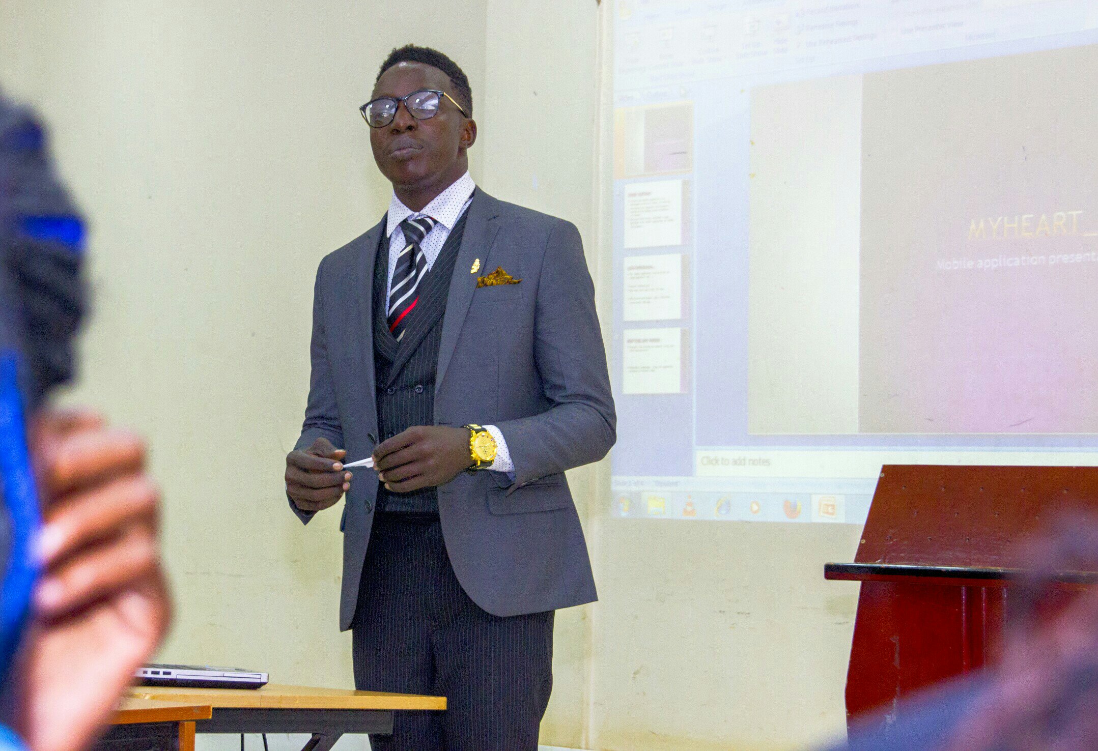 wp-image--1080354242