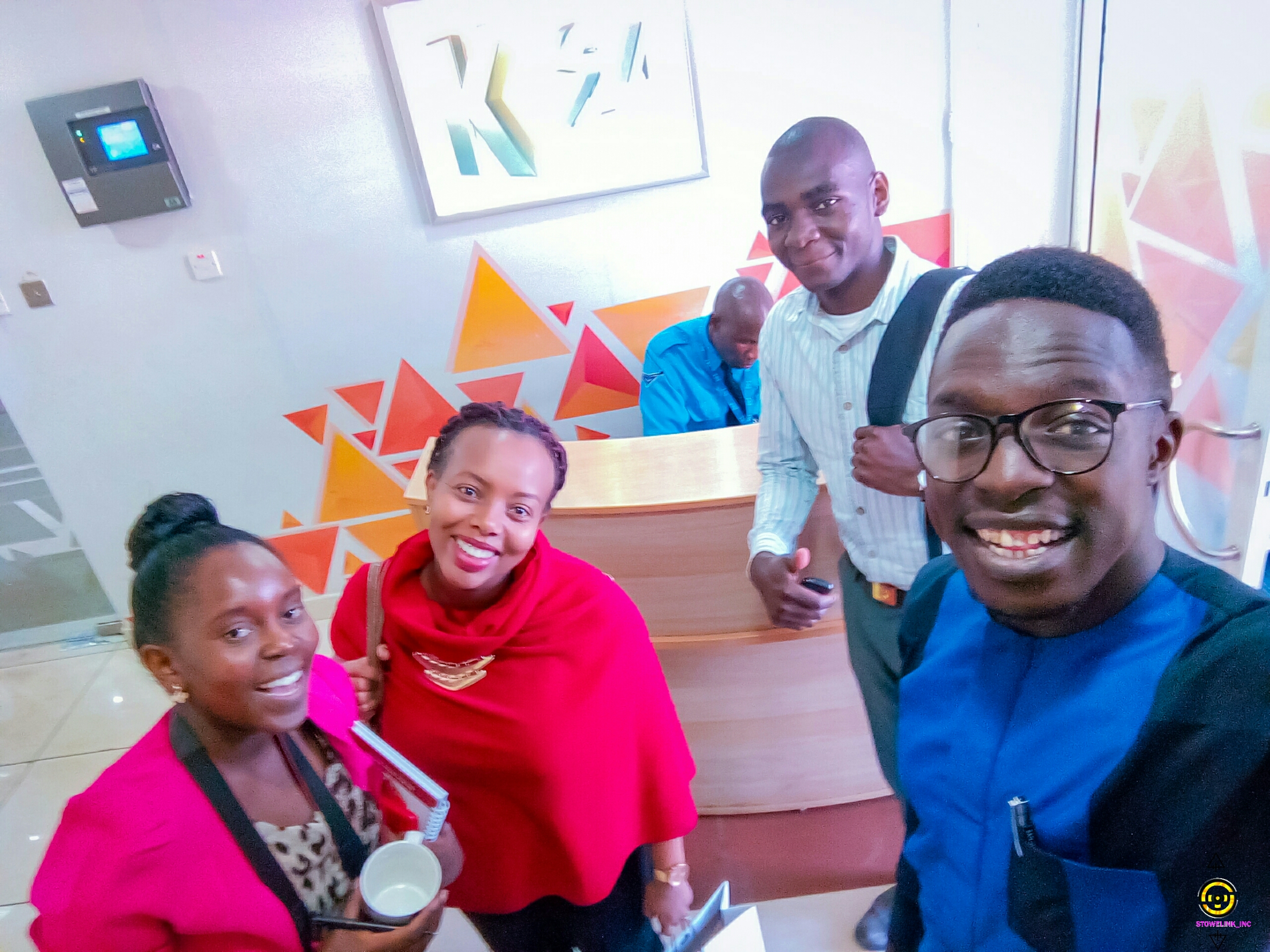 PhotoGrid_1541406856235